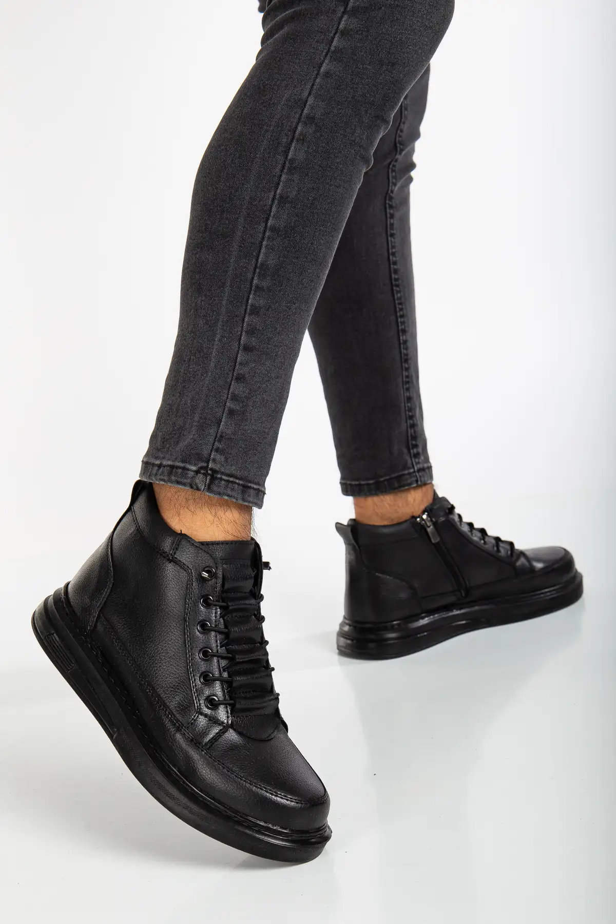 کفش سایز بزرگ مردانه بوت روزمره  مشکی قابل پوشیدن آسان برند BY ERG SHOES - 7859 کفش سایز بزرگ مردانه بوت روزمره مشکی قابل پوشیدن آسان برند BY ERG SHOES - 7859