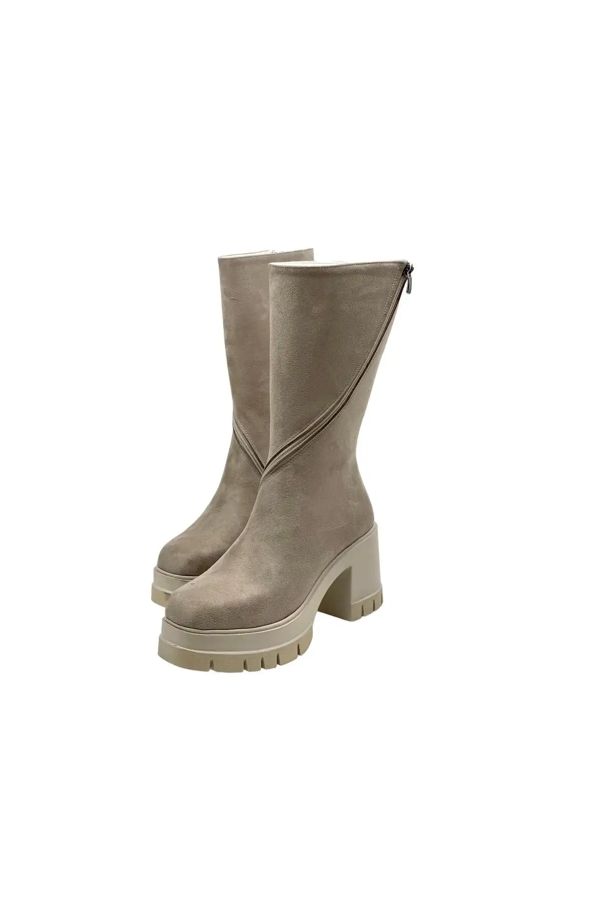 بوت و نیم بوت زنانه پتین پلتفرم  به رنگ بژ از جنس سئد با ارتفاع 9 سانتیمتر برند bescobel - 7823 بوت و نیم بوت زنانه پتین پلتفرم به رنگ بژ از جنس سئد با ارتفاع 9 سانتیمتر برند bescobel - 7823