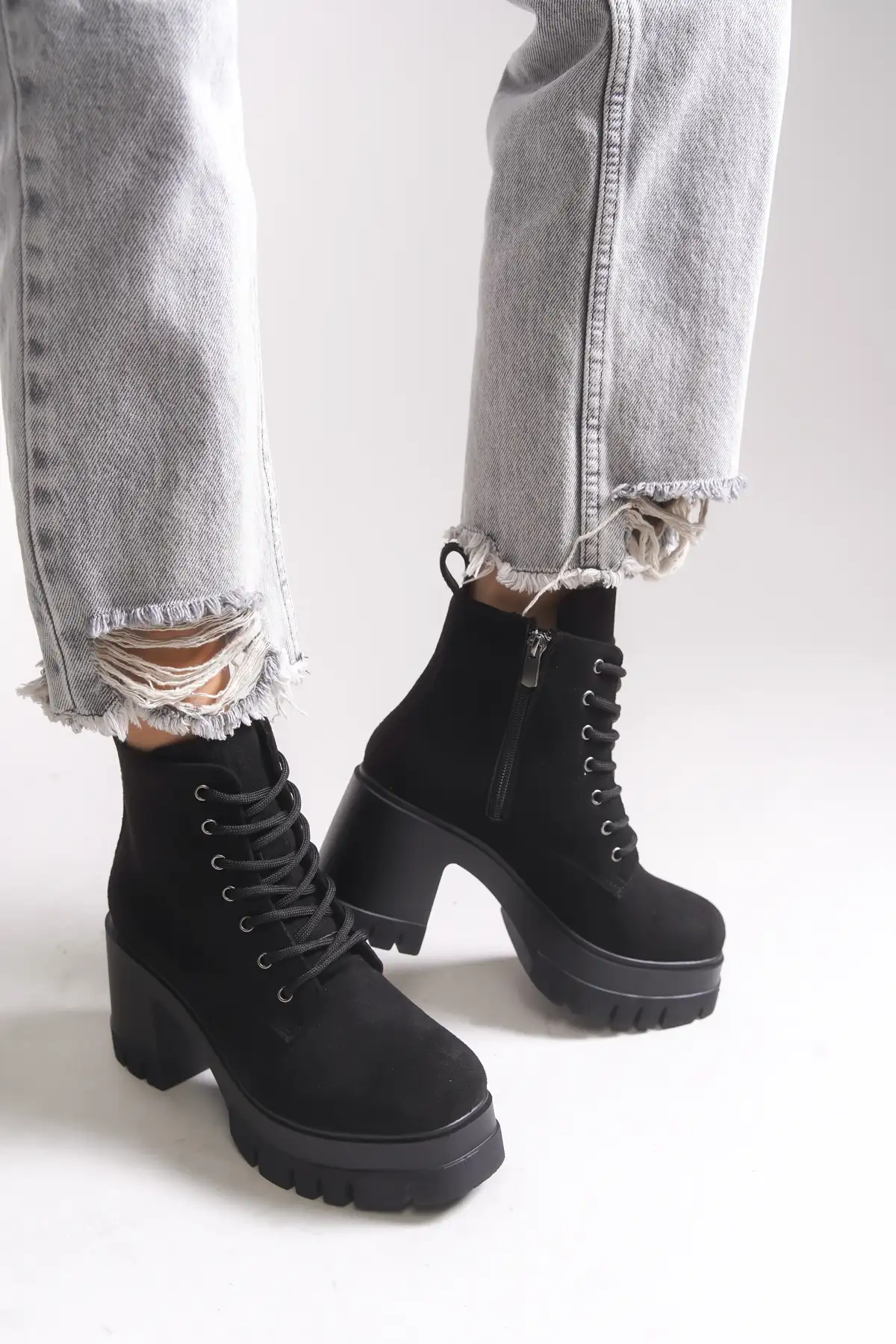 بوت و نیم‌ بوت زنانه پاشنه‌دار نانر 0012504 مشکی سئدی برند Riccon - 7775