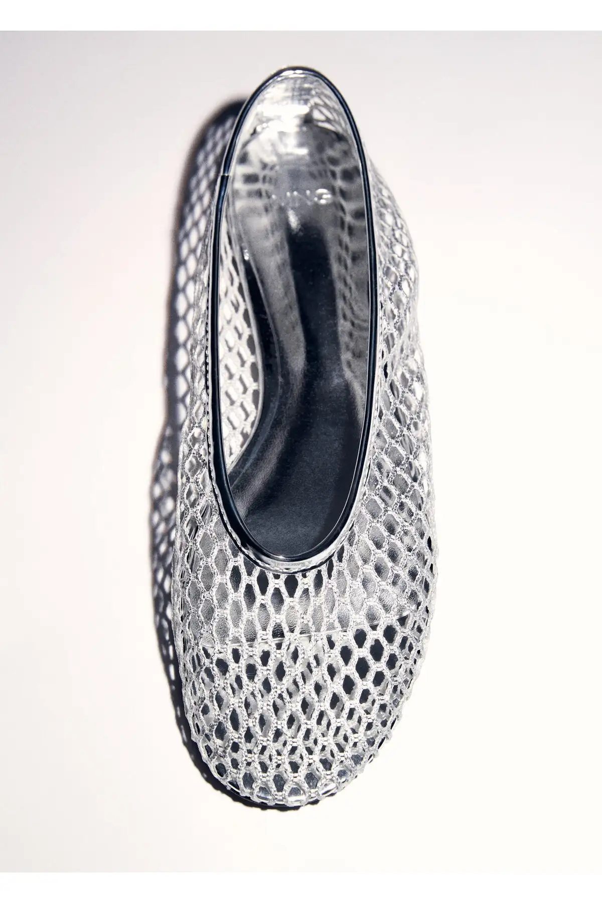 کفش زنانه کلاسیک نقره‌ای 77042936 برند MANGO - 8515