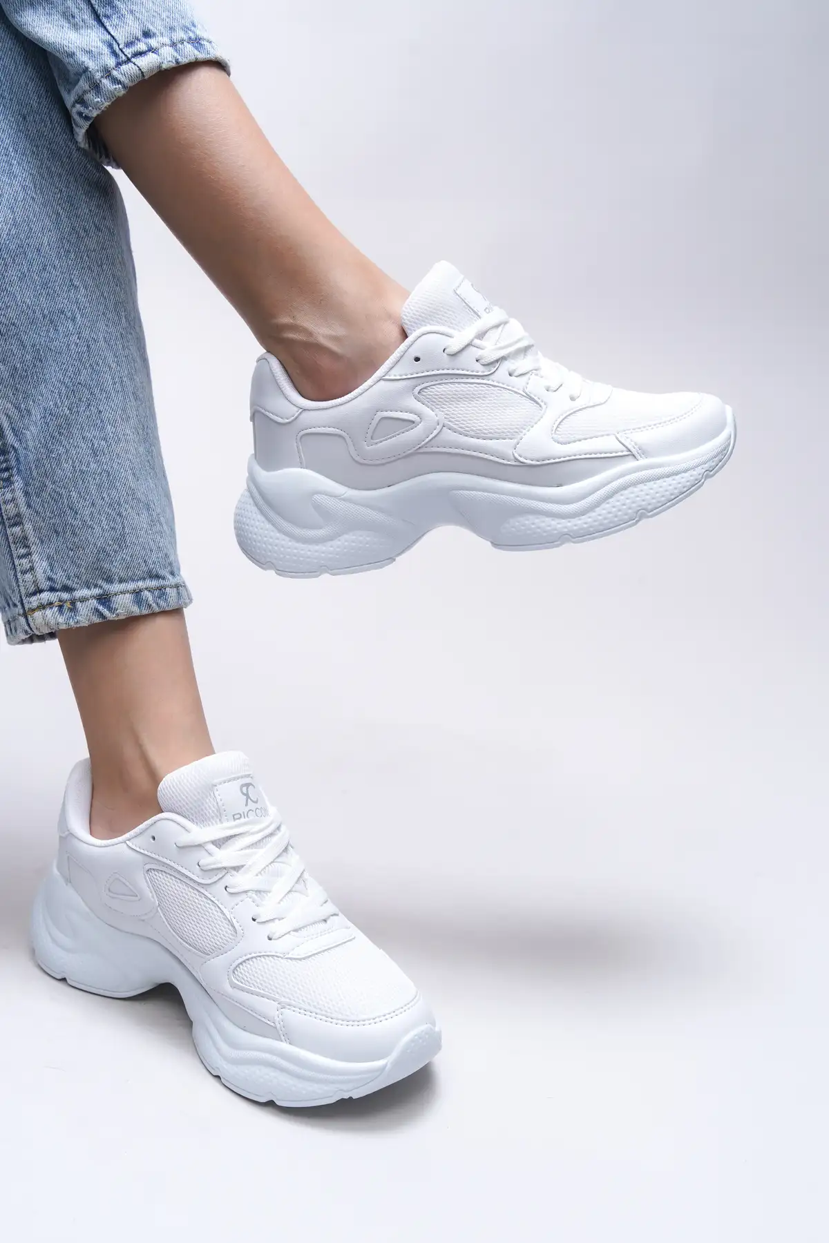 کفش کتانی زنانه ورزشی 0012152 سفید برند Riccon - 8436