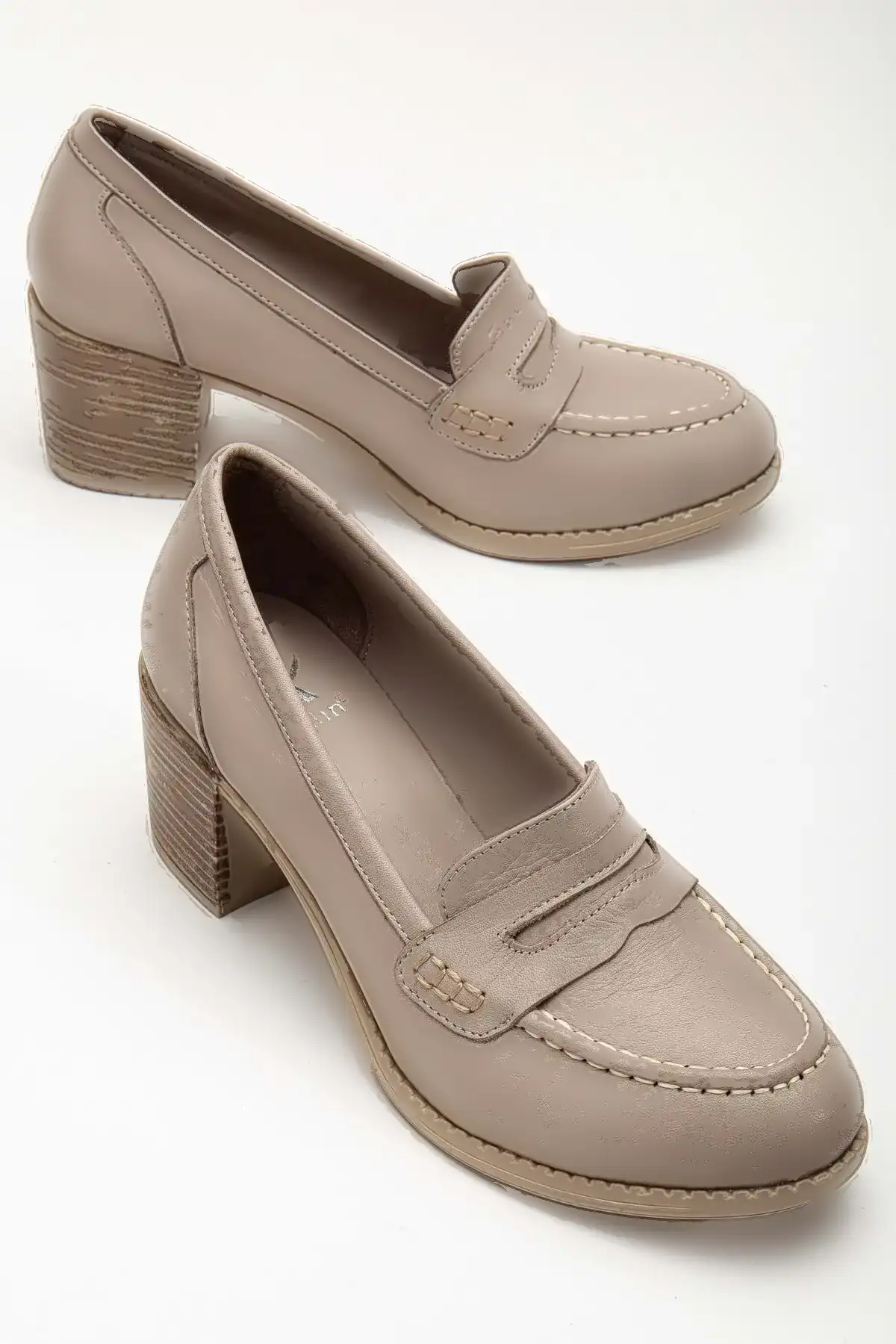 کفش زنانه پاشنهبلند کلاسیک با چرم طبیعی مدل ساراچ، رنگ سنگی برند ANALİN SHOES - 8475 کفش زنانه پاشنهبلند کلاسیک با چرم طبیعی مدل ساراچ، رنگ سنگی برند ANALİN SHOES - 8475