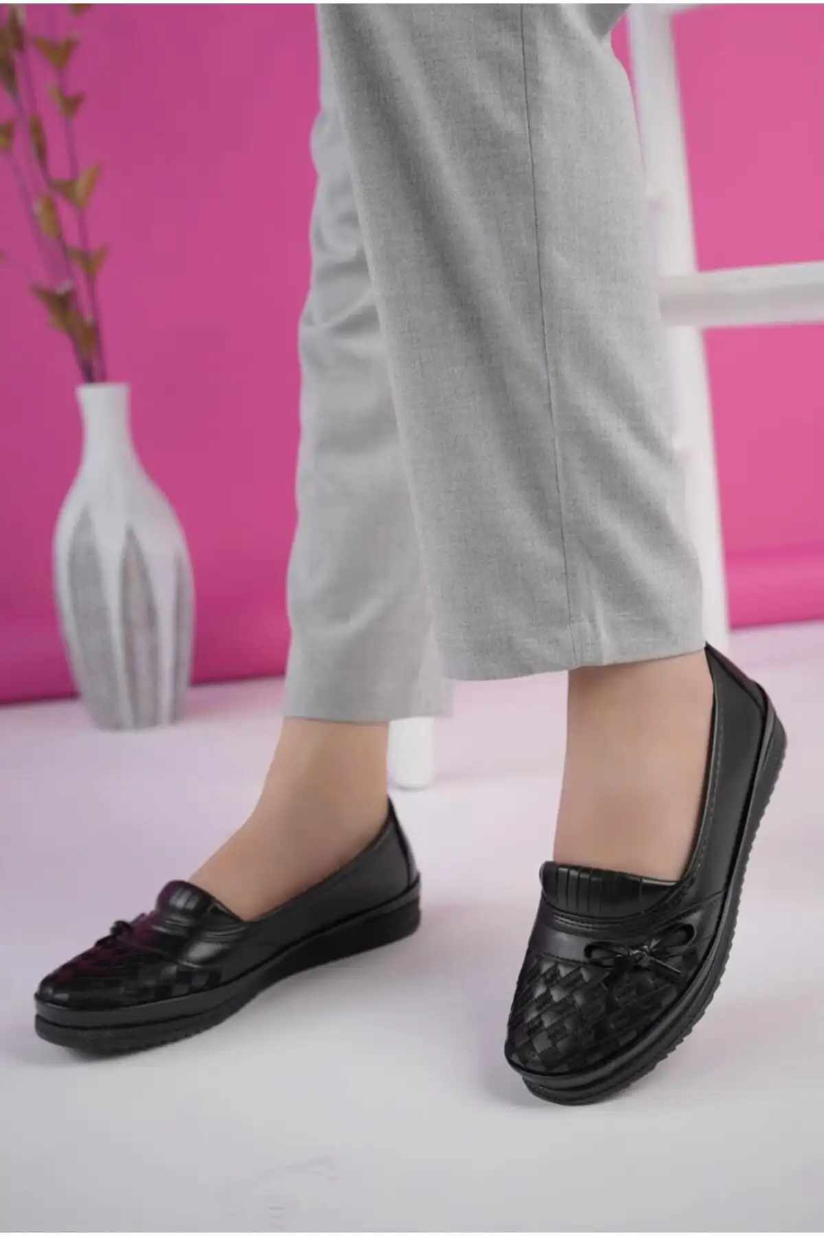 کفش زنانه روزمره کلاسیک راحت و اورتپدیک با طرح مشکی - تربیت مادرانه - باله برند Safir - 8499