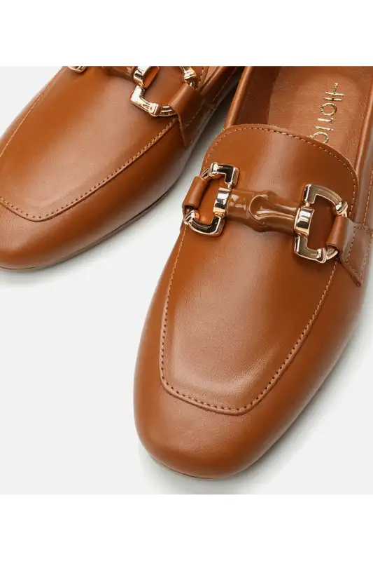 کفش لوفر زنانه با رویه چرم قهوهای روشن برند Hotiç - 8570 کفش لوفر زنانه با رویه چرم قهوهای روشن برند Hotiç - 8570