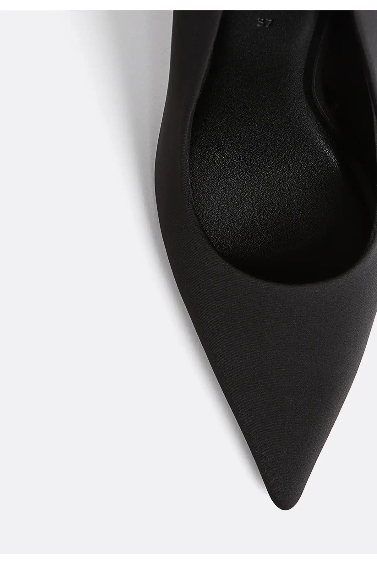 کفش پاشنه بلند زنانه دار 19651670 برند Stradivarius - 8522 کفش پاشنه بلند زنانه دار 19651670 برند Stradivarius - 8522