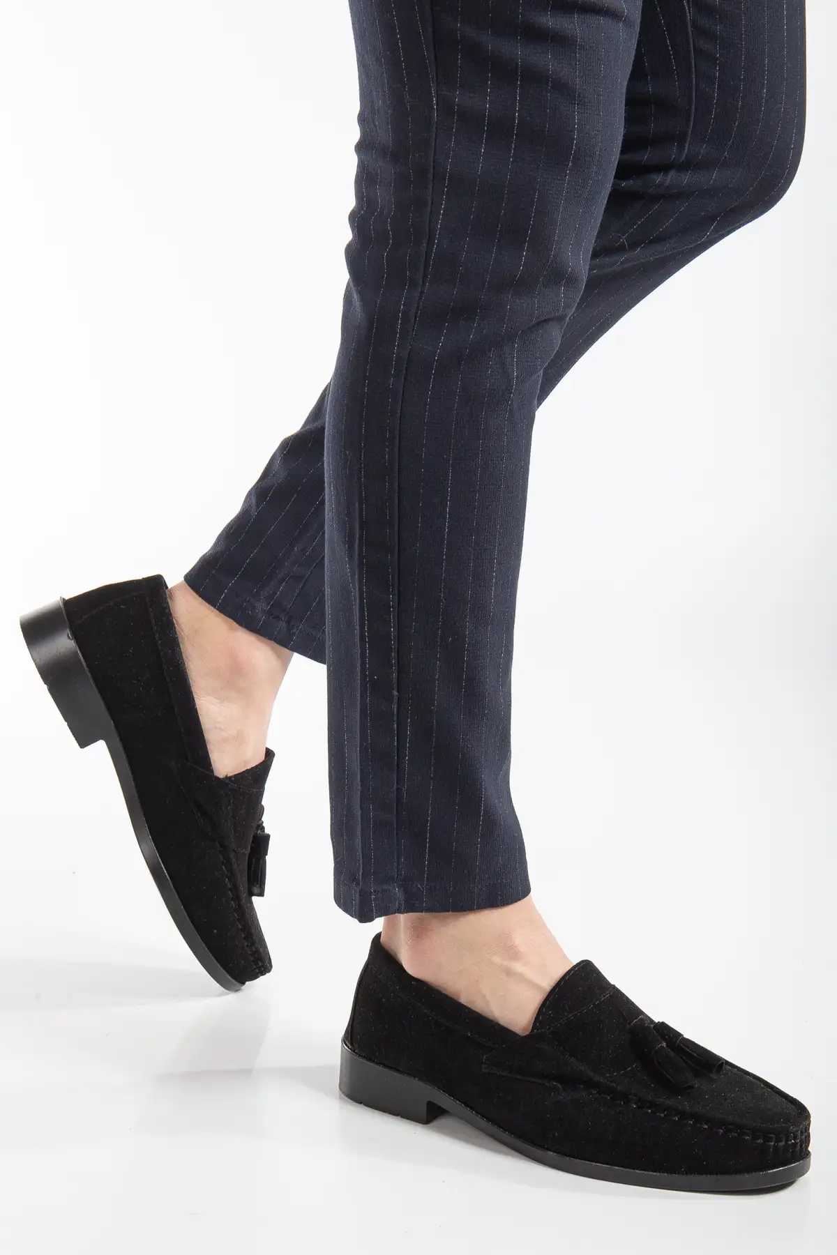 کفش زنانه روزمره اسپرت مردانه- و کرکی مشکی Wcr65 با پاپیونهای آویز، کلاسیک نرم و راحت. برند Waresta - 8478 کفش زنانه روزمره اسپرت مردانه- و کرکی مشکی Wcr65 با پاپیونهای آویز، کلاسیک نرم و راحت. برند Waresta - 8478