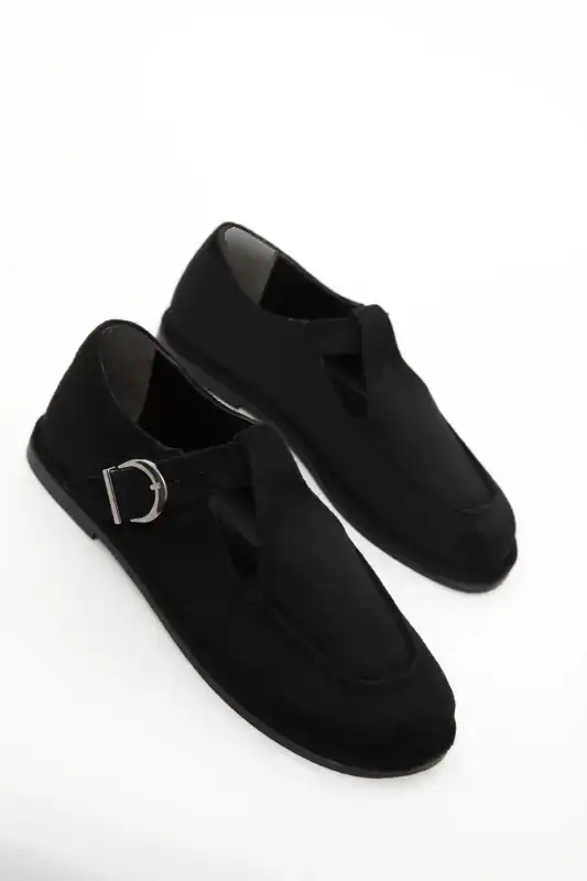 کفش لوفر زنانه loafer چرم سودایی مشکی 20945 برند SOHO - 8578 کفش لوفر زنانه loafer چرم سودایی مشکی 20945 برند SOHO - 8578