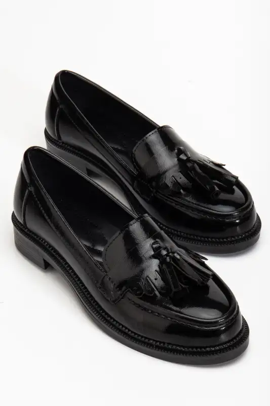 کفش لوفر زنانه روزمره لیپا مشکی چرم مصنوعی برند MARSEDO - 8566 کفش لوفر زنانه روزمره لیپا مشکی چرم مصنوعی برند MARSEDO - 8566