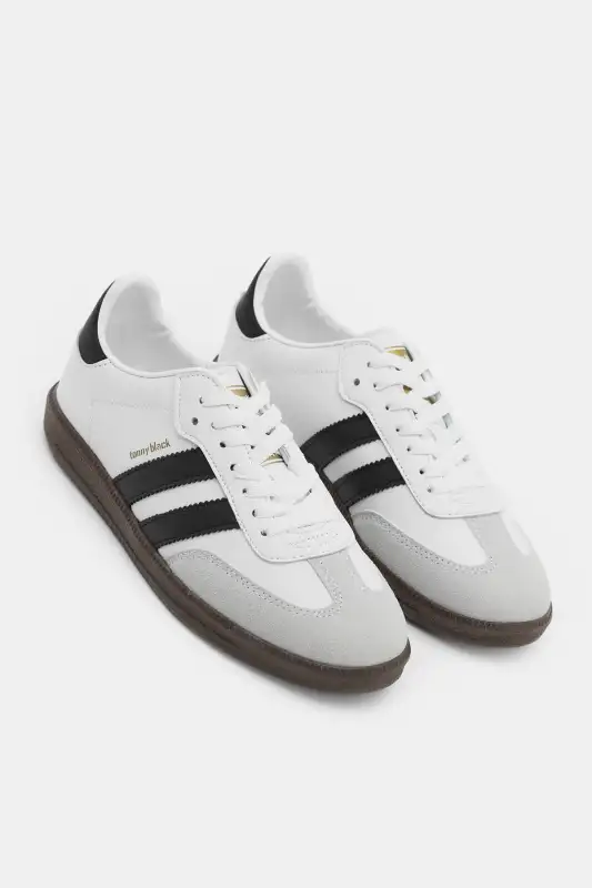 کفش اسپرت مردانه ورزشی ترمو با بند سفید و مشکی و نوار کناری برند Tonny Black - 8599 کفش اسپرت مردانه ورزشی ترمو با بند سفید و مشکی و نوار کناری برند Tonny Black - 8599