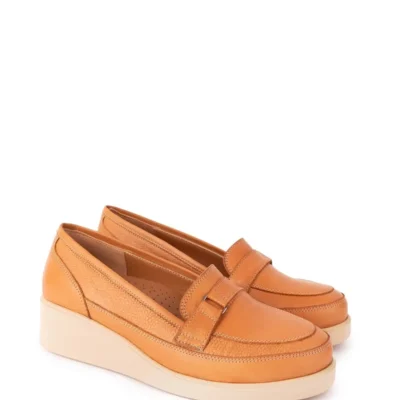 کفش زنانه راحتی با جزئیات باند کفی آناتومیک از چرم طبیعی مدل Mlk.5508 برند Gondol - 8512