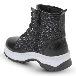 بوت بچگانه کفش کوه نوردی دخترانه نقره‌ای با زیره مقاوم و سبک برند Pabuçland - 8393