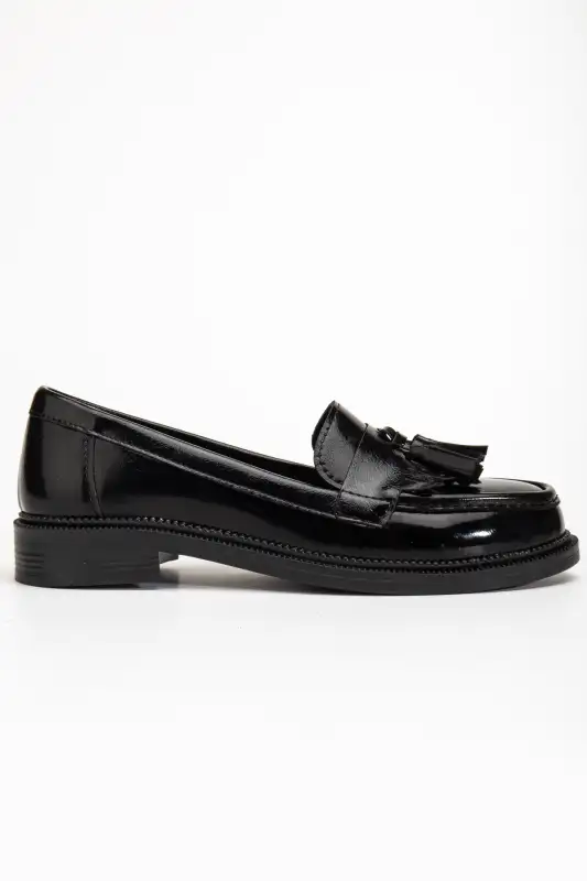 کفش لوفر زنانه روزمره لیپا مشکی چرم مصنوعی برند MARSEDO - 8566 کفش لوفر زنانه روزمره لیپا مشکی چرم مصنوعی برند MARSEDO - 8566