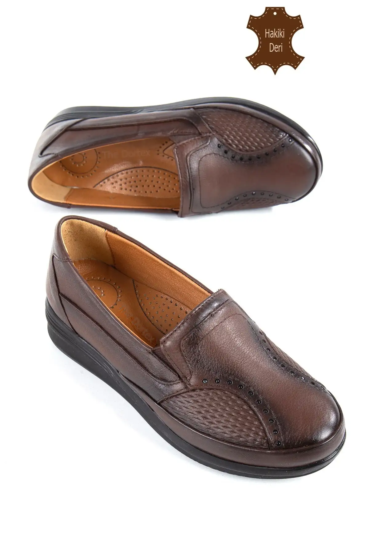 کفش زنانه مادرانه فوق‌العاده راحت با کفی تمام اورتوپدیک و طراحی سنگ‌کاری شده از برند دورتکس، ساخته شده از چرم طبیعی برند The Dortex Shoes - 8487