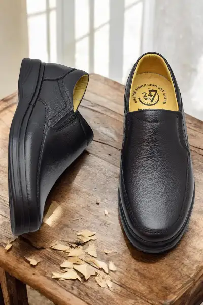 کفش رسمی مردانه تاب8050 با sole ارگونومیک، از چرم طبیعی، مناسب برای فصول مختلف و به عنوان پدرانه. برند ISPARTALILAR - 8535 کفش رسمی مردانه تاب8050 با sole ارگونومیک، از چرم طبیعی، مناسب برای فصول مختلف و به عنوان پدرانه. برند ISPARTALILAR - 8535