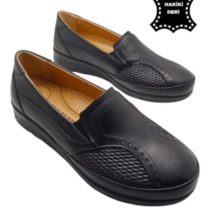 کفش زنانه روزمره با کفی کامل ارتوپدی از چرم طبیعی و دارای زیره دندانه‌دار برند MAGIC SHOES - 8511