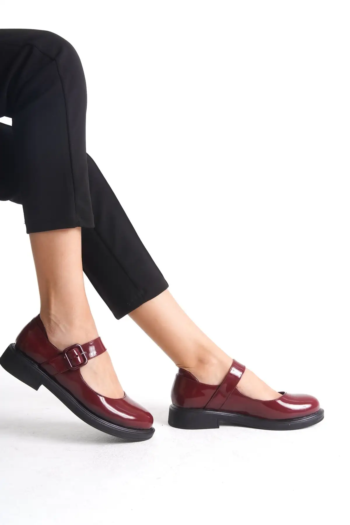 کفش زنانه روزمره ماری با بند و سگک کژوال برند MARSEDO - 8482