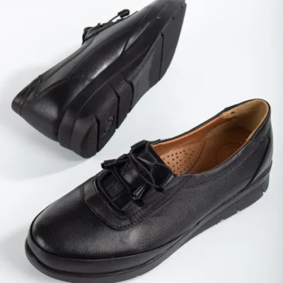 کفش زنانه مادرانه ارگونومیک با رویه و زیره چرم طبیعی و بند لاستیکی انعطاف‌پذیر برند The Dortex Shoes - 8486