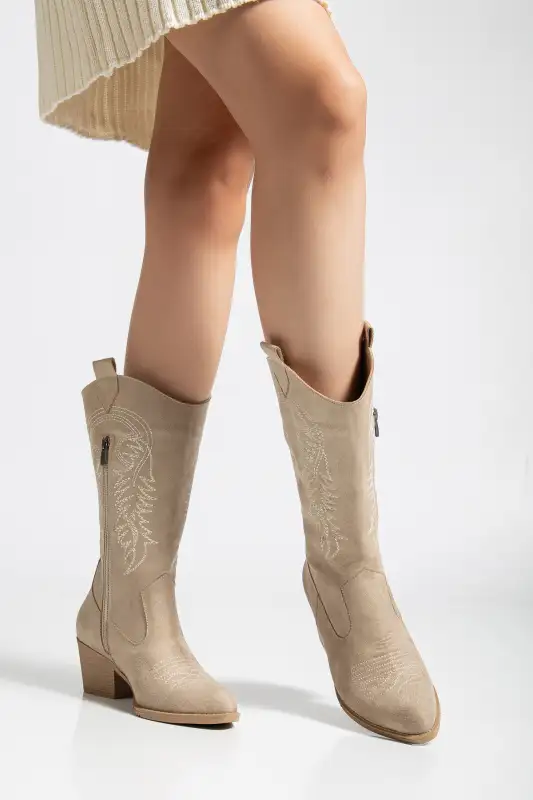 بوت و نیم‌ بوت زنانه پتین کابیی طرح بلند پری برند van heflin - 8606