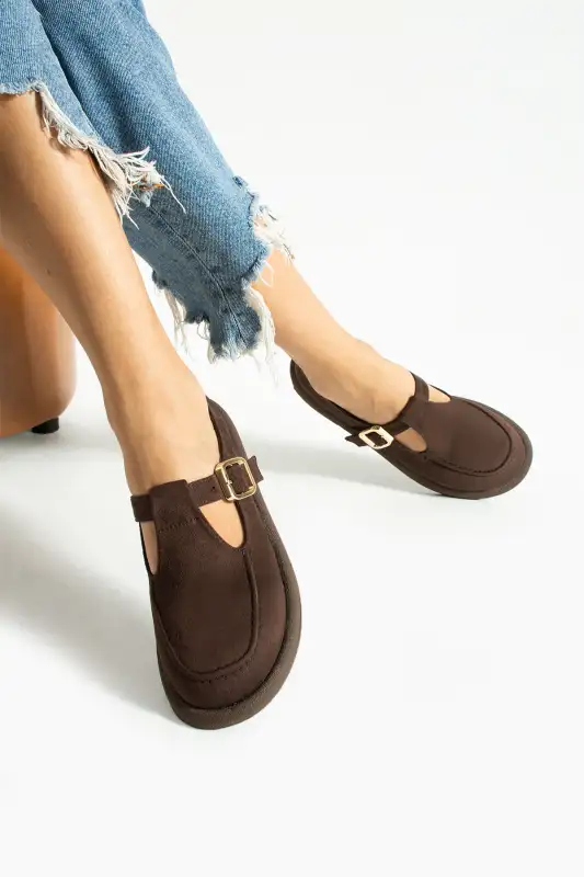 کفش لوفر زنانه کافه سوئیت با جزئیات قفلی – راحت و شیک برای استفاده روزمره برند DESPİNA - 8540 کفش لوفر زنانه کافه سوئیت با جزئیات قفلی – راحت و شیک برای استفاده روزمره برند DESPİNA - 8540