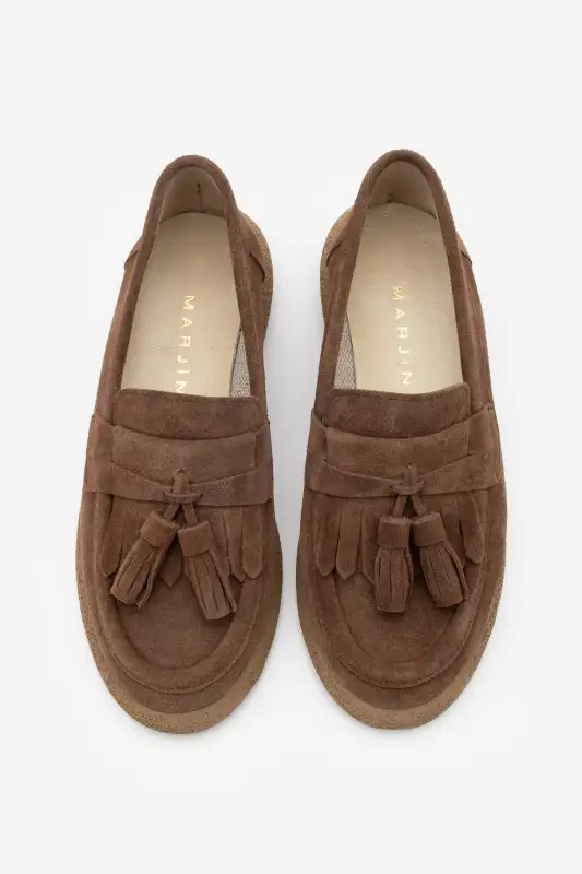 کفش لوفر زنانه روزمره از چرم طبیعی مدل با رنگ قهوهای سوئدی برند Marjin - 8542 کفش لوفر زنانه روزمره از چرم طبیعی مدل با رنگ قهوهای سوئدی برند Marjin - 8542