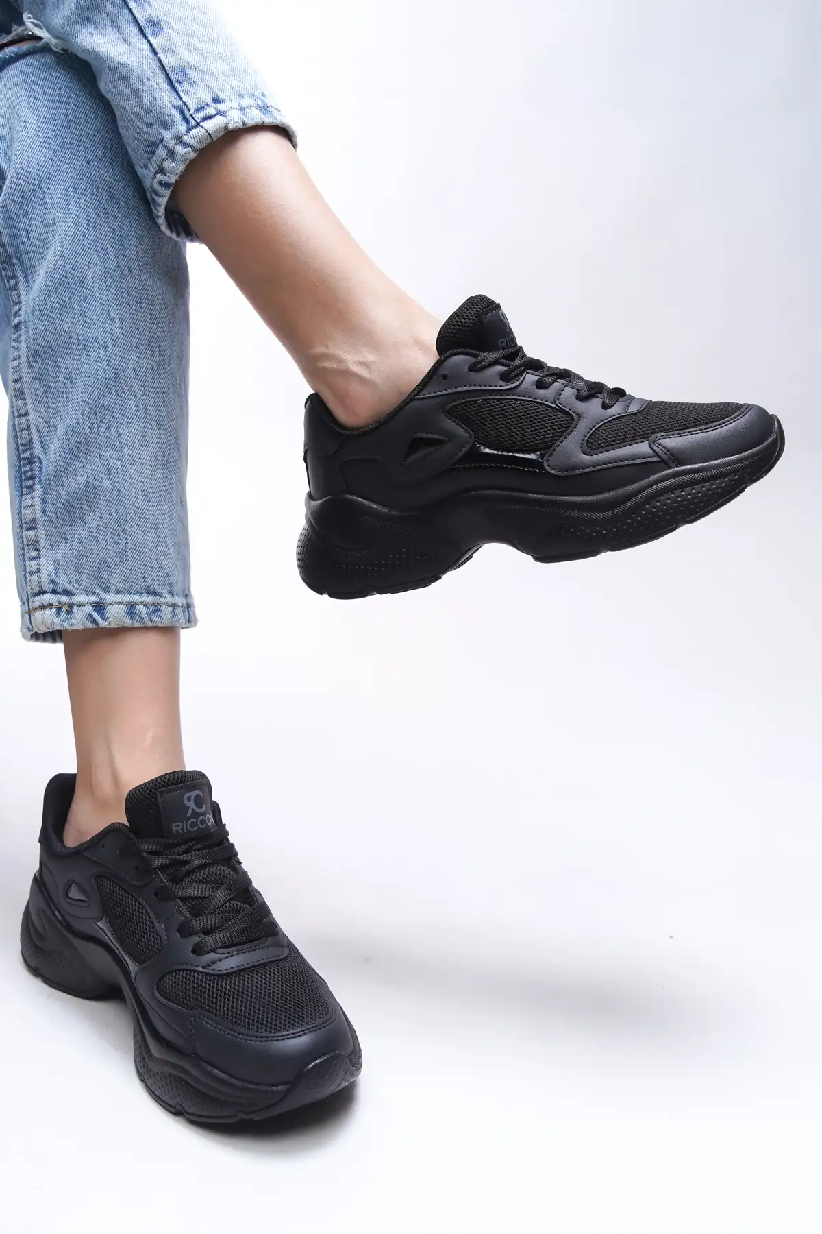 کفش کتانی زنانه ورزشی 0012152 مشکی مشکی برند Riccon - 8433