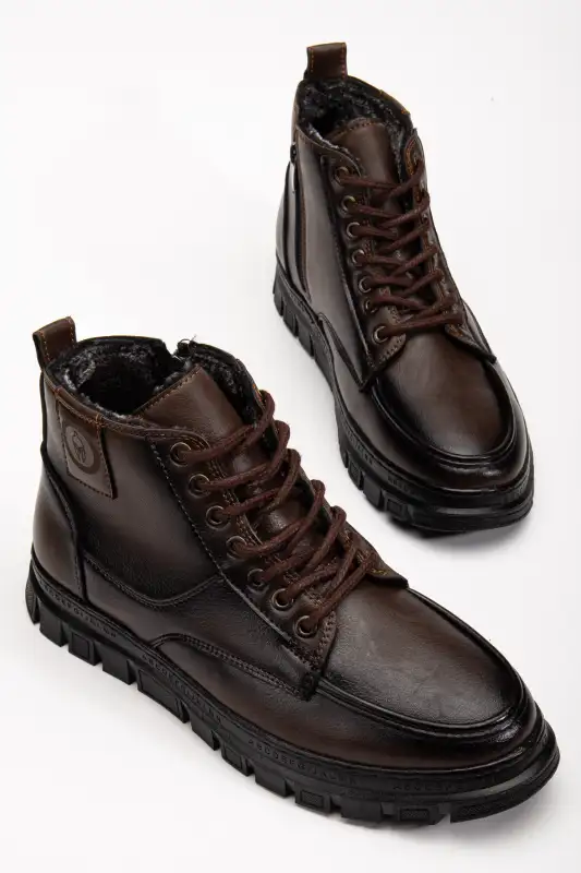 بوت مردانه زمستانی مقاوم در برابر آب و سرما با داخل پشمی و کفی ضد لغزش و زیپدار برند MY GROSS SHOES - 8605 بوت مردانه زمستانی مقاوم در برابر آب و سرما با داخل پشمی و کفی ضد لغزش و زیپدار برند MY GROSS SHOES - 8605