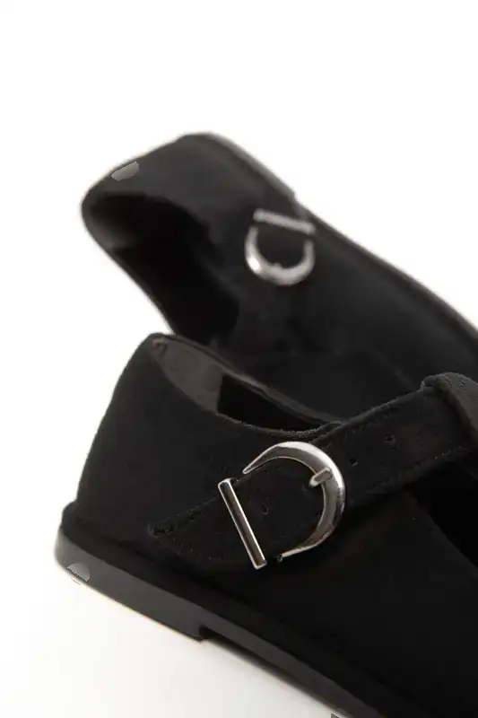 کفش لوفر زنانه loafer چرم سودایی مشکی 20945 برند SOHO - 8578 کفش لوفر زنانه loafer چرم سودایی مشکی 20945 برند SOHO - 8578