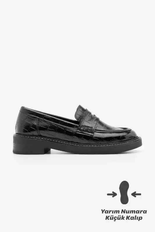 کفش لوفر زنانه کلاسیک روزمره ماکسن با طرح کرک سیاه برند Marjin - 8556