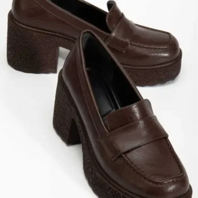 کفش لوفر زنانه قهوهای لوریوا برند CHICELLA - 8584