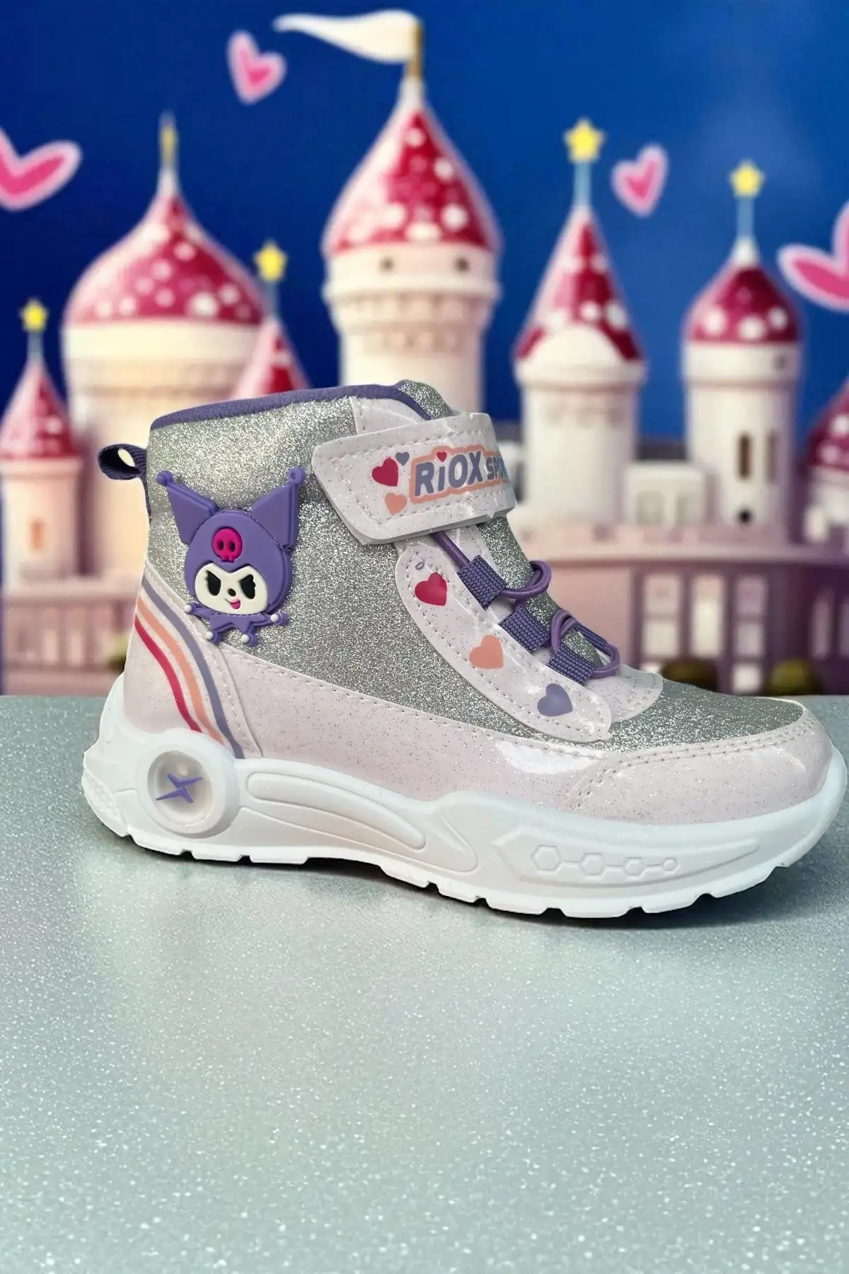 بوت بچگانه چکمه راحت دخترانه با زیره آناتومیک و چسبی نورانی، رنگ نقرهای و بنفش، مناسب فصل زمستان برند ALTUNTAŞ - 8391 بوت بچگانه چکمه راحت دخترانه با زیره آناتومیک و چسبی نورانی، رنگ نقرهای و بنفش، مناسب فصل زمستان برند ALTUNTAŞ - 8391