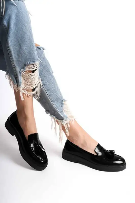 کفش لوفر زنانه کیف چرمی مشکی با پاپیون، راحتی با پاپیون مشکی براق برند GRADA - 8565 کفش لوفر زنانه کیف چرمی مشکی با پاپیون، راحتی با پاپیون مشکی براق برند GRADA - 8565