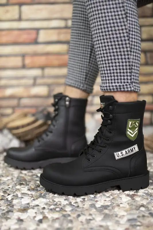 بوت مردانه چکمه بایکربی سیاه ۰۰۱۲۵۳۸ برند Riccon - 8634 بوت مردانه چکمه بایکربی سیاه ۰۰۱۲۵۳۸ برند Riccon - 8634