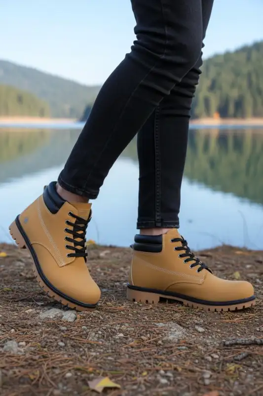 بوت مردانه چکمه زمستانی کاتکس زرد، ضد آب و مناسب برای فصل سرما برند Vojo - 8638 بوت مردانه چکمه زمستانی کاتکس زرد، ضد آب و مناسب برای فصل سرما برند Vojo - 8638