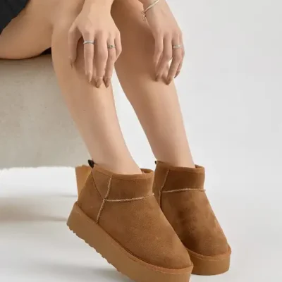 بوت و نیم‌ بوت زنانه قهه‌ای با کف ضخیم داخلی پشمی به‌ظاهر جیر برند Tonny Black - 8663