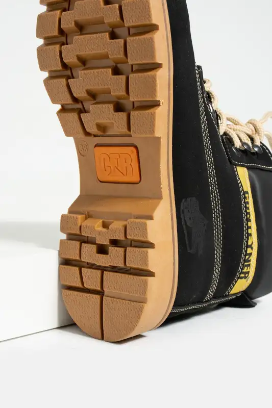 بوت و نیم بوت زنانه کفش مشکی ینیسکس با زیره لاستیکی ضد لغزش مقام در برابر آب برای زمستان برند KunduraHane - 8648 بوت و نیم بوت زنانه کفش مشکی ینیسکس با زیره لاستیکی ضد لغزش مقام در برابر آب برای زمستان برند KunduraHane - 8648